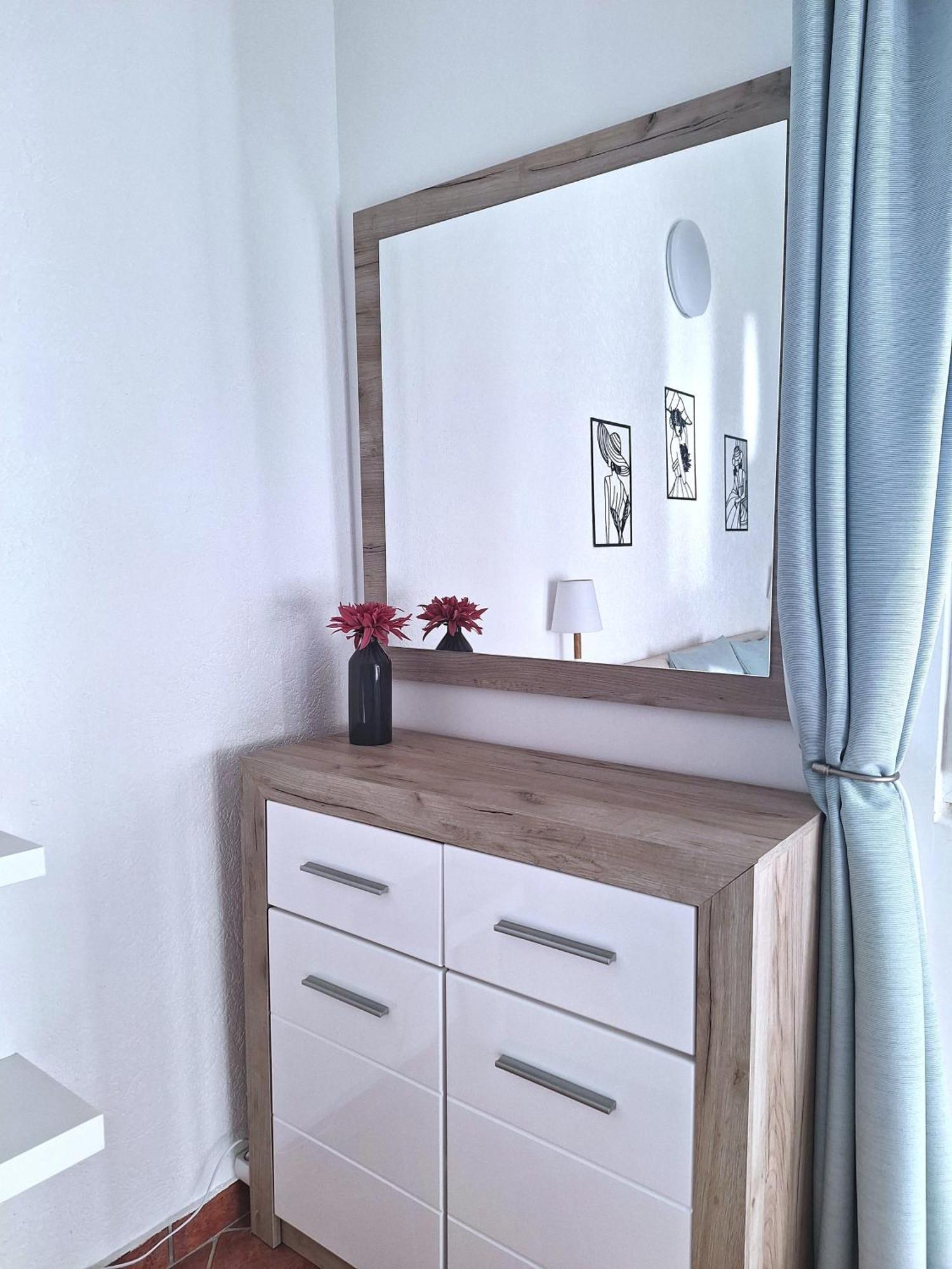 Adriabay Studio Tivat Exterior foto
